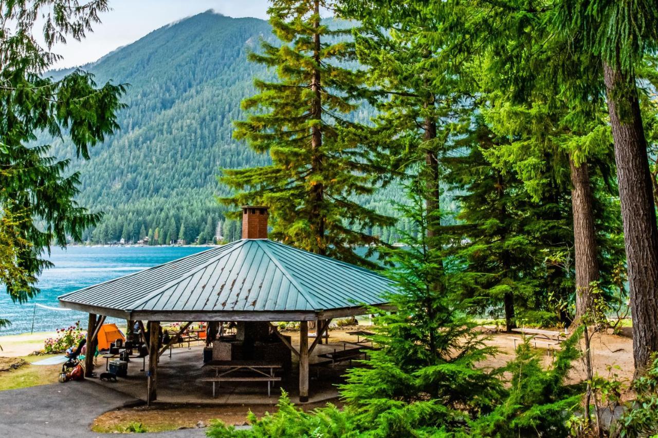 Alpine Home Lilliwaup Экстерьер фото